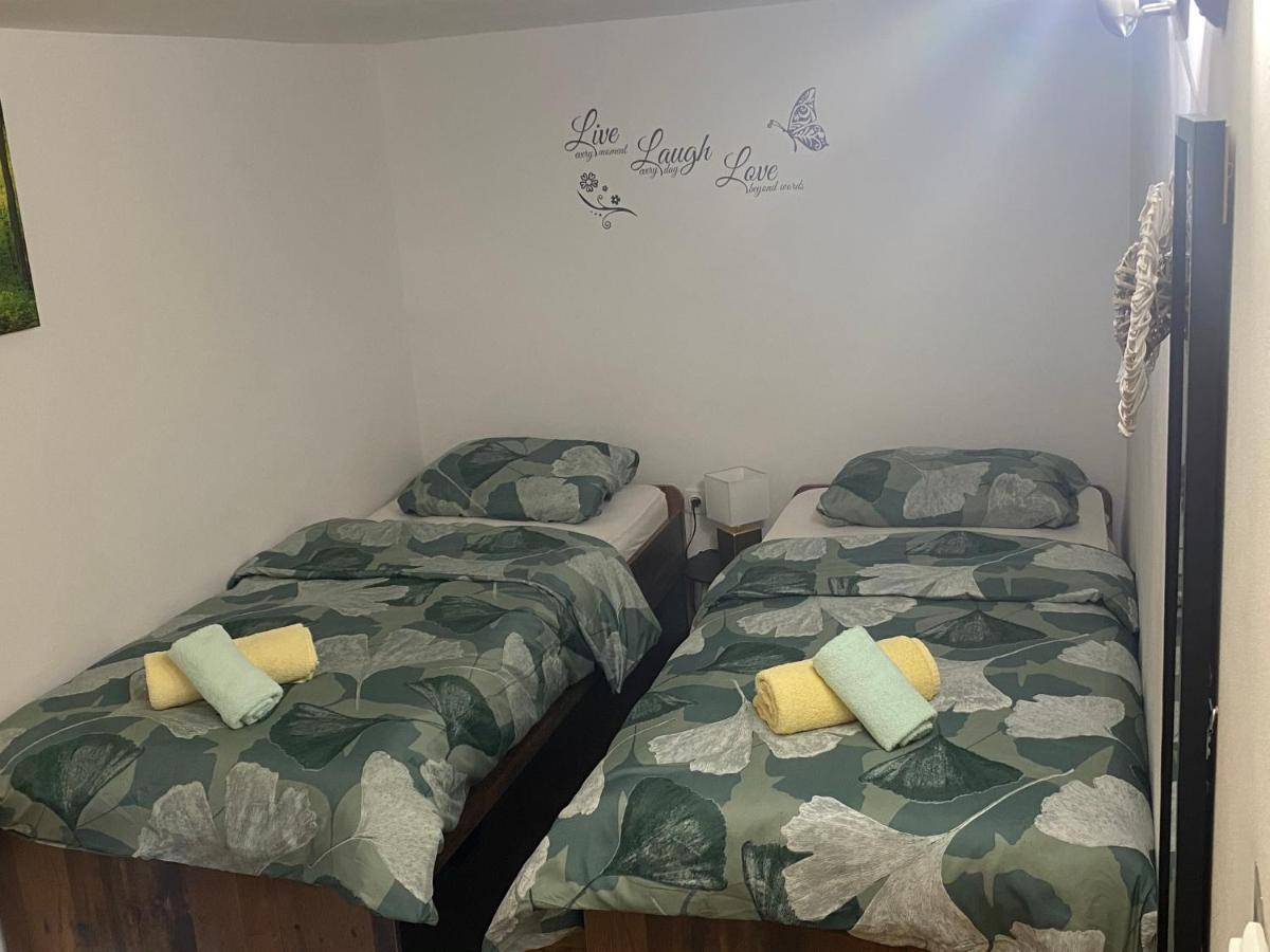 Apartman Tia Rijeka Eksteriør billede